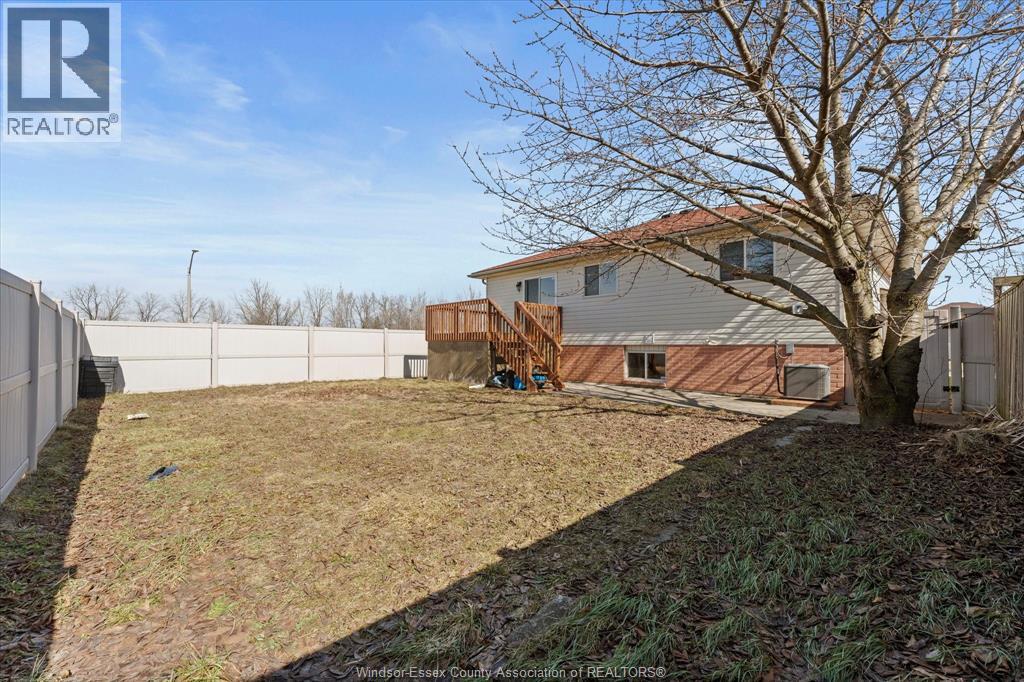 4511 Sassafras, Windsor, Ontario  N9G 3C9 - Photo 36 - 26004053