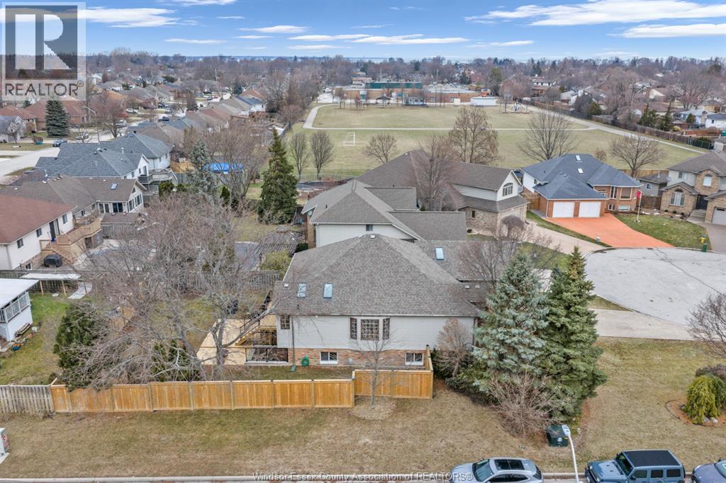 13090 Parkland Crescent, Tecumseh, Ontario  N8N 4V6 - Photo 43 - 26004133