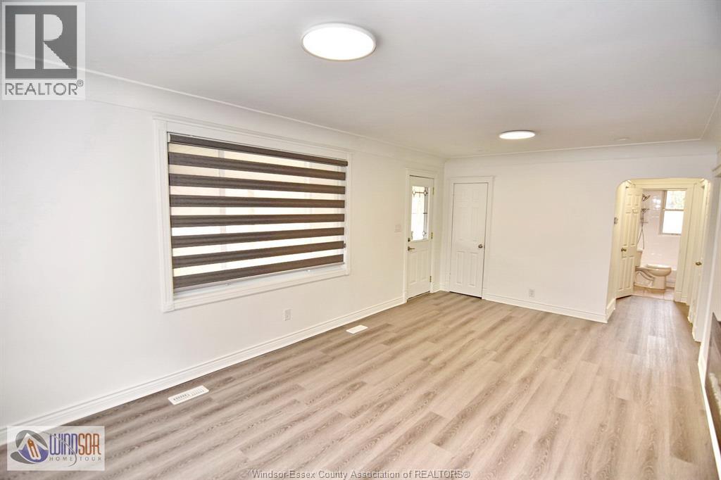 5051 Matchette Road, Windsor, Ontario  N9C 2A8 - Photo 11 - 26004130