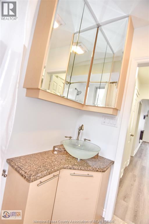 5051 Matchette Road, Windsor, Ontario  N9C 2A8 - Photo 16 - 26004130