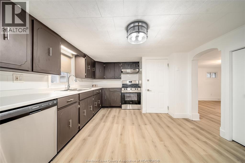 1985 Lesperance, Tecumseh, Ontario  N8N 1Y5 - Photo 17 - 26004107