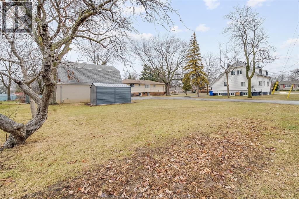 1985 Lesperance, Tecumseh, Ontario  N8N 1Y5 - Photo 43 - 26004107