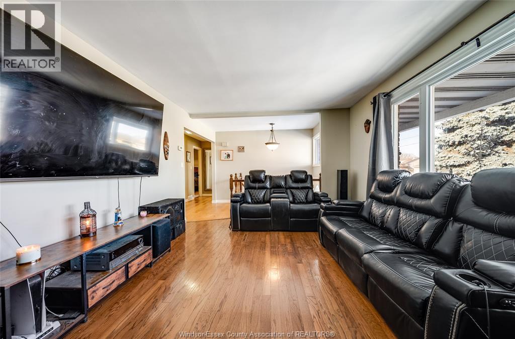 9 Mckee, Wallaceburg, Ontario  N8A 4P9 - Photo 5 - 26004144