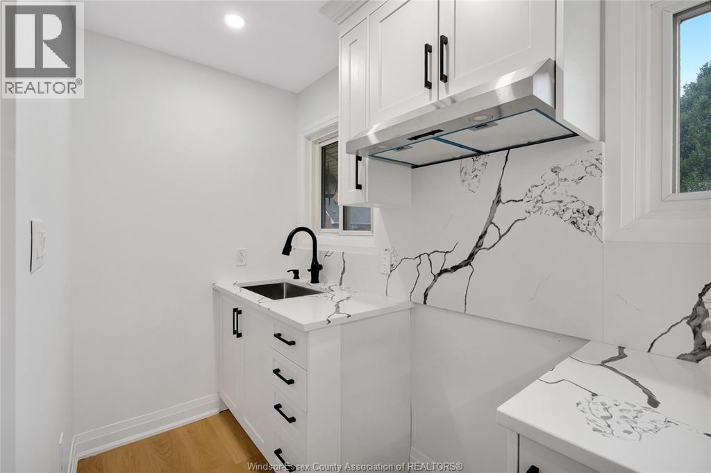 1377 Granville Crescent, Windsor, Ontario  N9C 3N9 - Photo 12 - 26004146