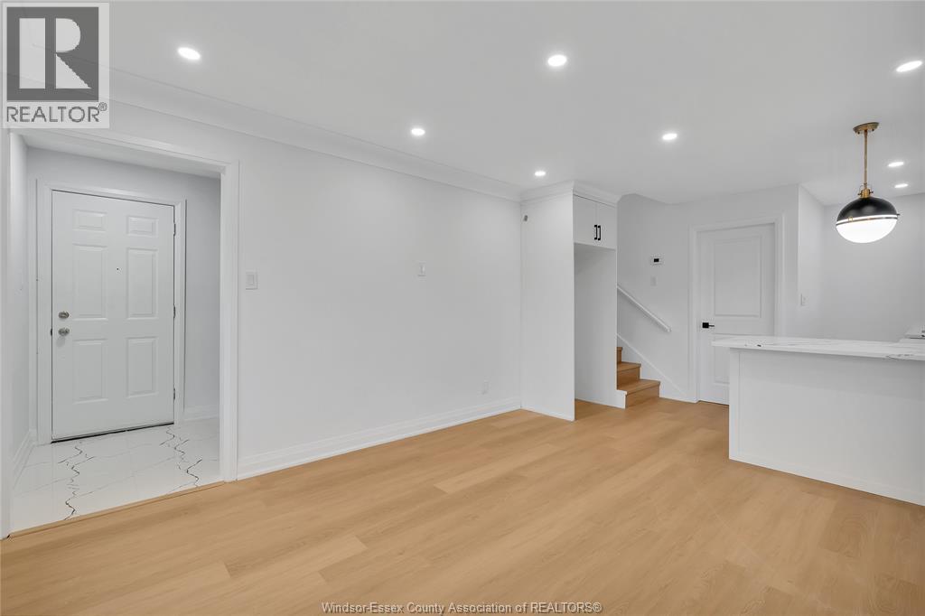 1377 Granville Crescent, Windsor, Ontario  N9C 3N9 - Photo 6 - 26004146