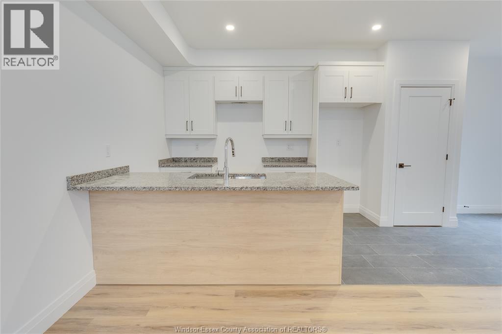 2451 Westminster Boulevard Unit# 2, Windsor, Ontario  N8T 1X9 - Photo 3 - 26003955