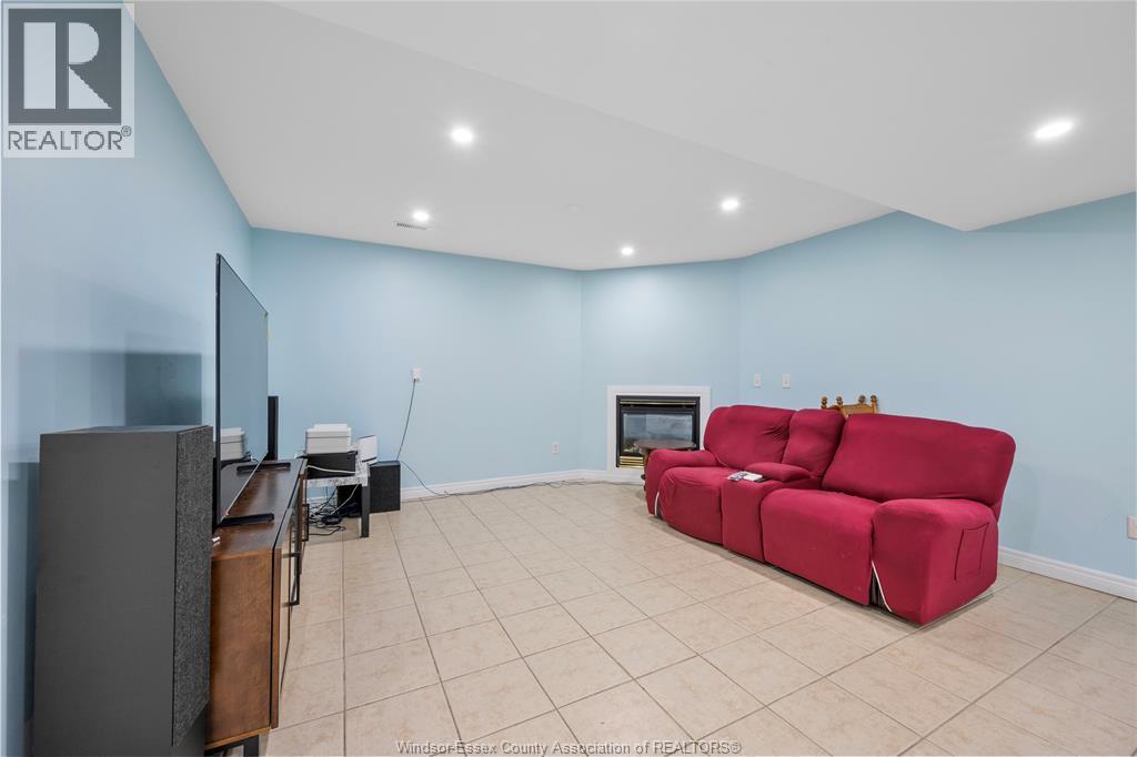 4477 Spago Cres, Windsor, Ontario  N9G 2Z6 - Photo 19 - 26004191