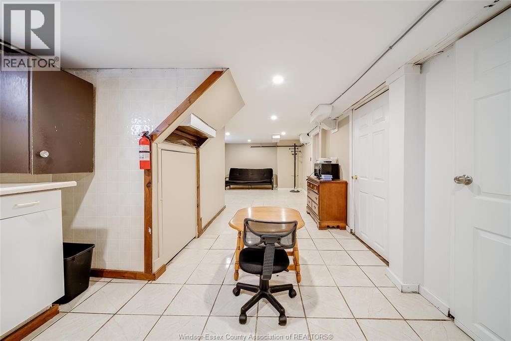 431 Randolph Unit# Lower, Windsor, Ontario  N9B 2T5 - Photo 11 - 26004264