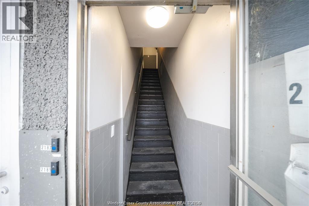 2187-2189 Howard, Windsor, Ontario  N8X 3T9 - Photo 6 - 26004269