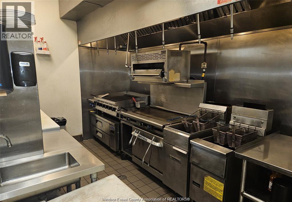 400 Sandwich Street South Unit# 500, Amherstburg, Ontario  N9V 3L4 - Photo 9 - 26004265