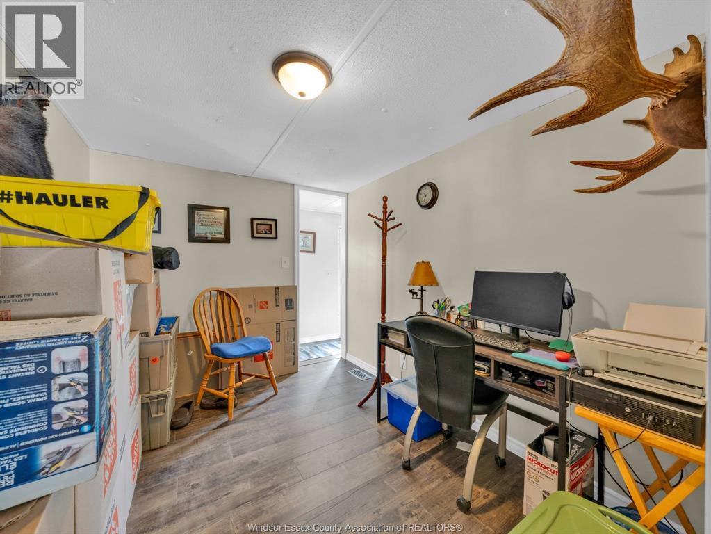 8 Maple, Mcgregor, Ontario  N0R 1J0 - Photo 16 - 26003971