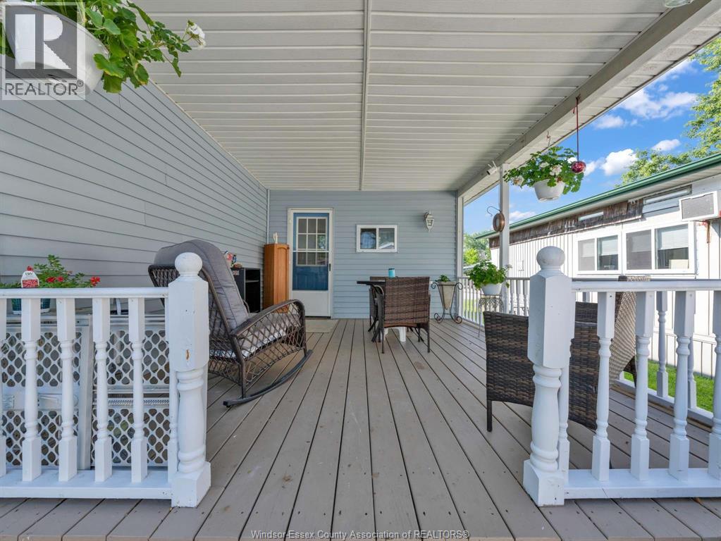 8 Maple, Mcgregor, Ontario  N0R 1J0 - Photo 4 - 26003971