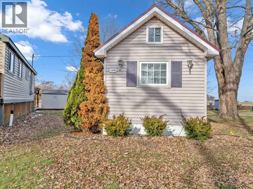 159 AMBASSADOR BEACH ROAD, Colchester, Ontario