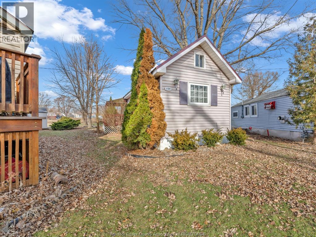 159 Ambassador Beach Road, Colchester, Ontario  N0R 1G0 - Photo 5 - 26004291