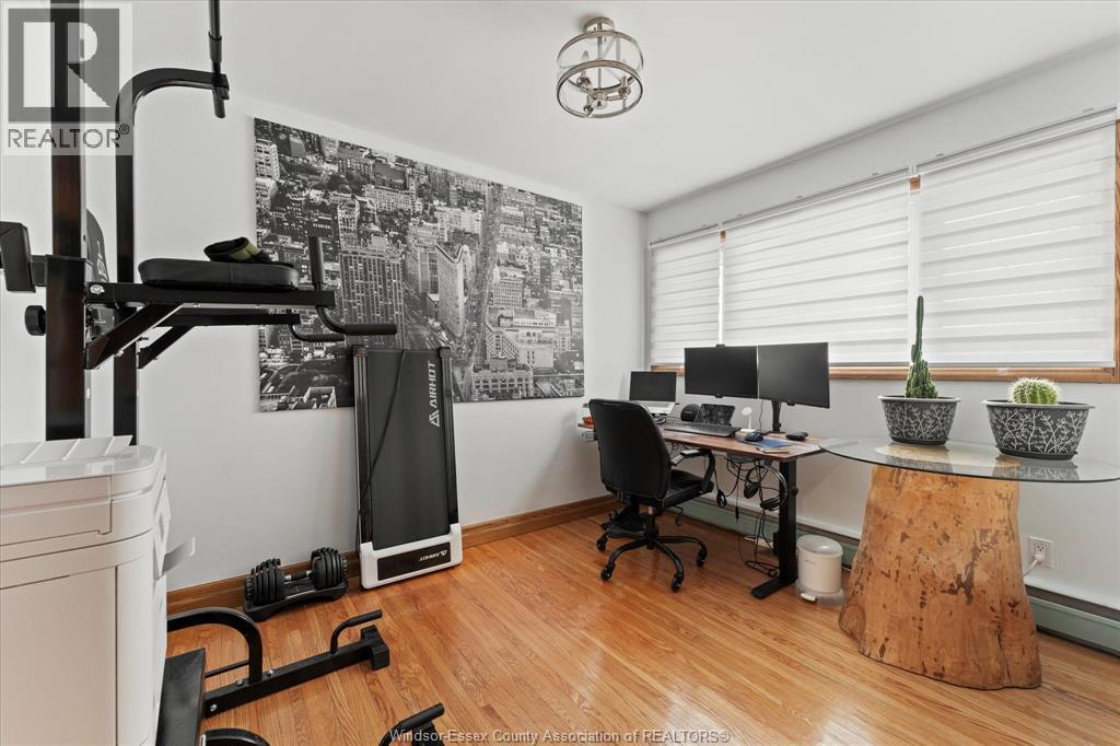 22 Roger Street, Leamington, Ontario  N8H 3N9 - Photo 16 - 26004289