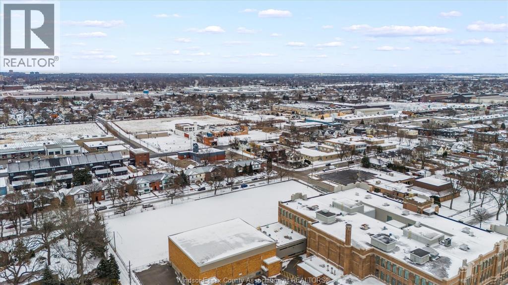 1092 Monmouth, Windsor, Ontario  N8Y 3L7 - Photo 38 - 26004253