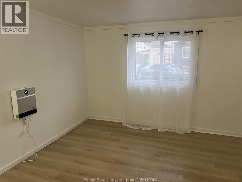 3 Bonita, Windsor, Ontario  N8W 2B4 - Photo 4 - 26004293