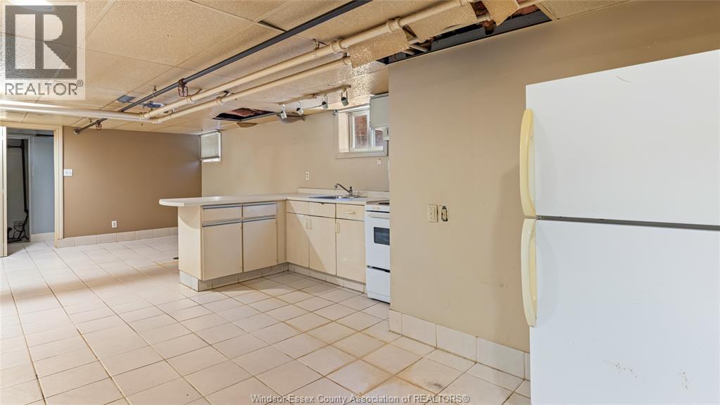 2165-2167 Dougall Avenue, Windsor, Ontario  N8X 1S5 - Photo 21 - 26004244