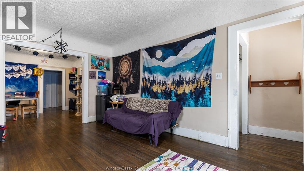 2165-2167 Dougall Avenue, Windsor, Ontario  N8X 1S5 - Photo 3 - 26004244