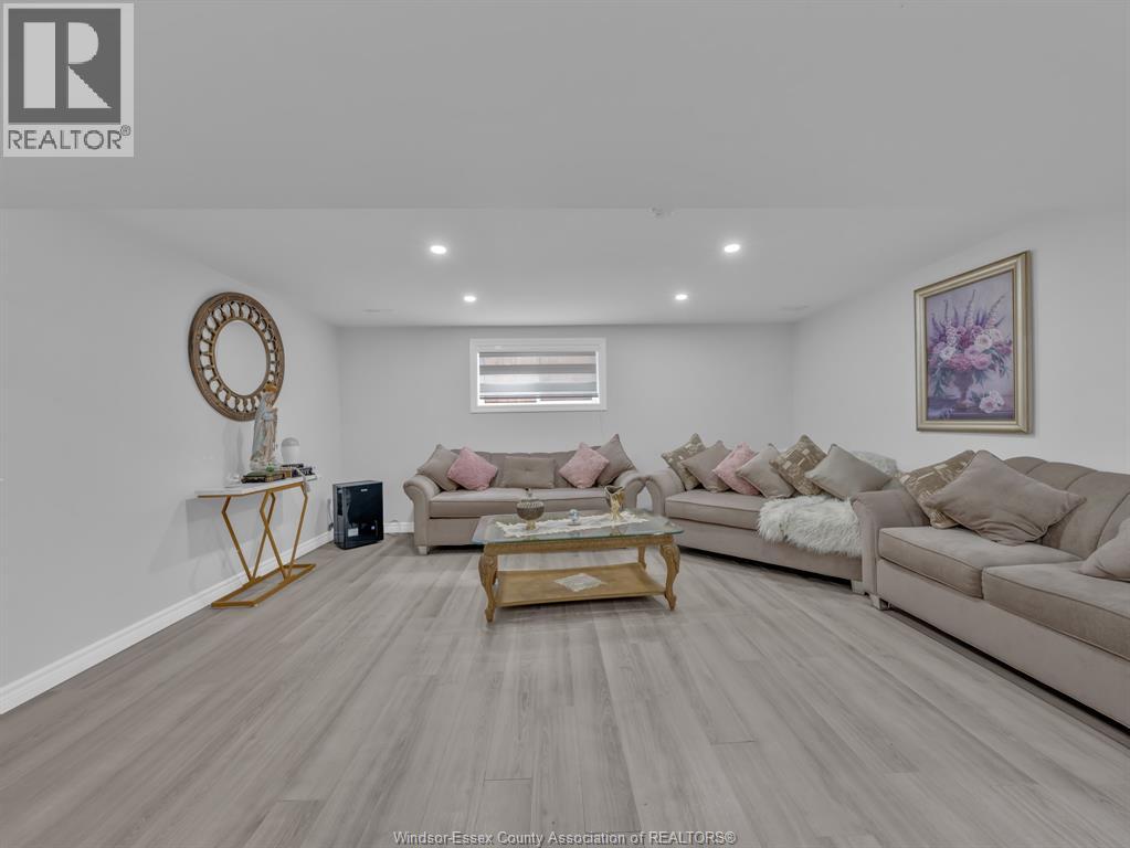 3242 Seville, Windsor, Ontario  N8N 0A2 - Photo 22 - 26004258