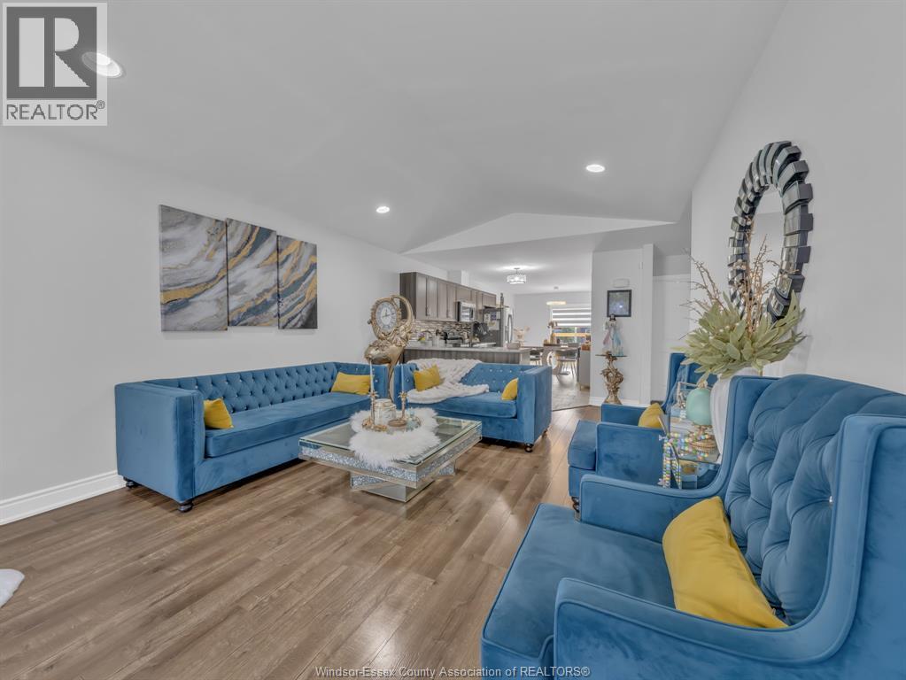 3242 Seville, Windsor, Ontario  N8N 0A2 - Photo 8 - 26004258