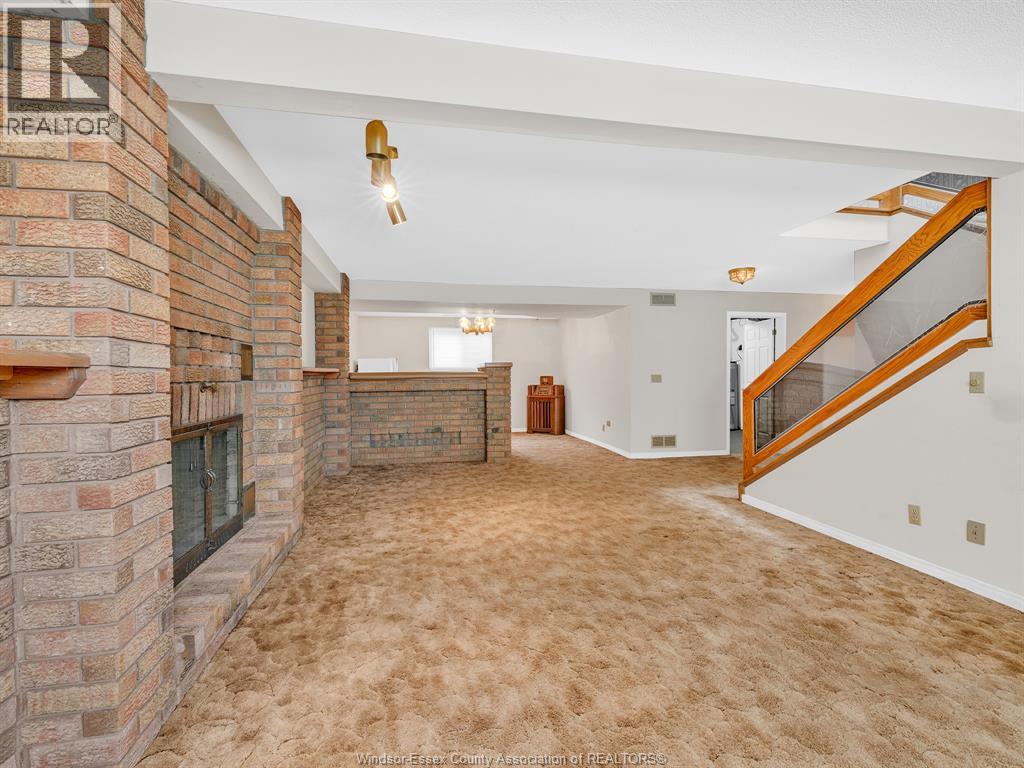 1632 Elmwood, Lakeshore, Ontario  N0R 1A0 - Photo 29 - 26004300