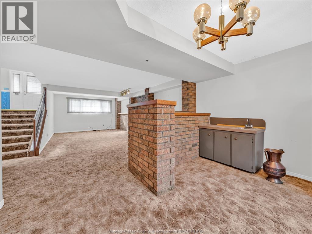 1632 Elmwood, Lakeshore, Ontario  N0R 1A0 - Photo 32 - 26004300