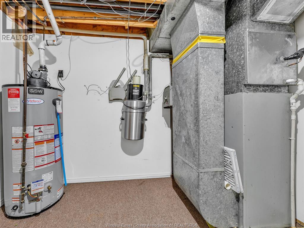 1632 Elmwood, Lakeshore, Ontario  N0R 1A0 - Photo 35 - 26004300