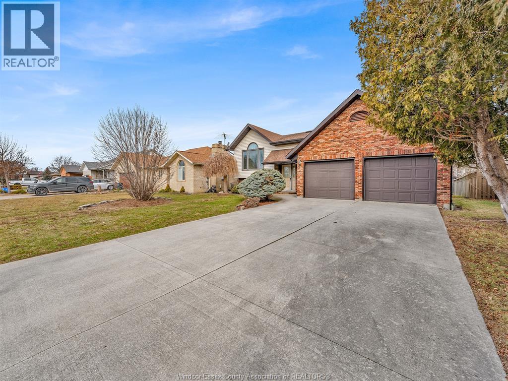 1632 Elmwood, Lakeshore, Ontario  N0R 1A0 - Photo 4 - 26004300