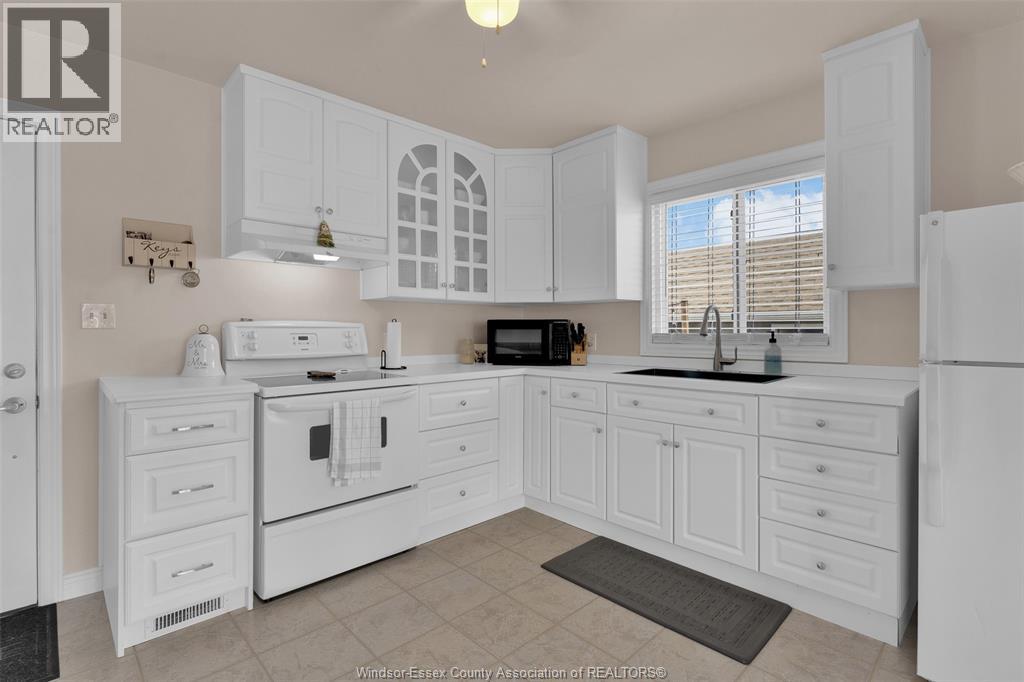 9872 9th Concession Road, Essex, Ontario  N8M 2X5 - Photo 15 - 26004309