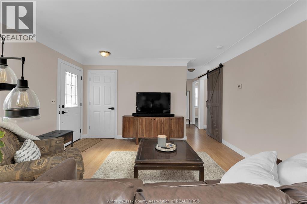 9872 9th Concession Road, Essex, Ontario  N8M 2X5 - Photo 7 - 26004309