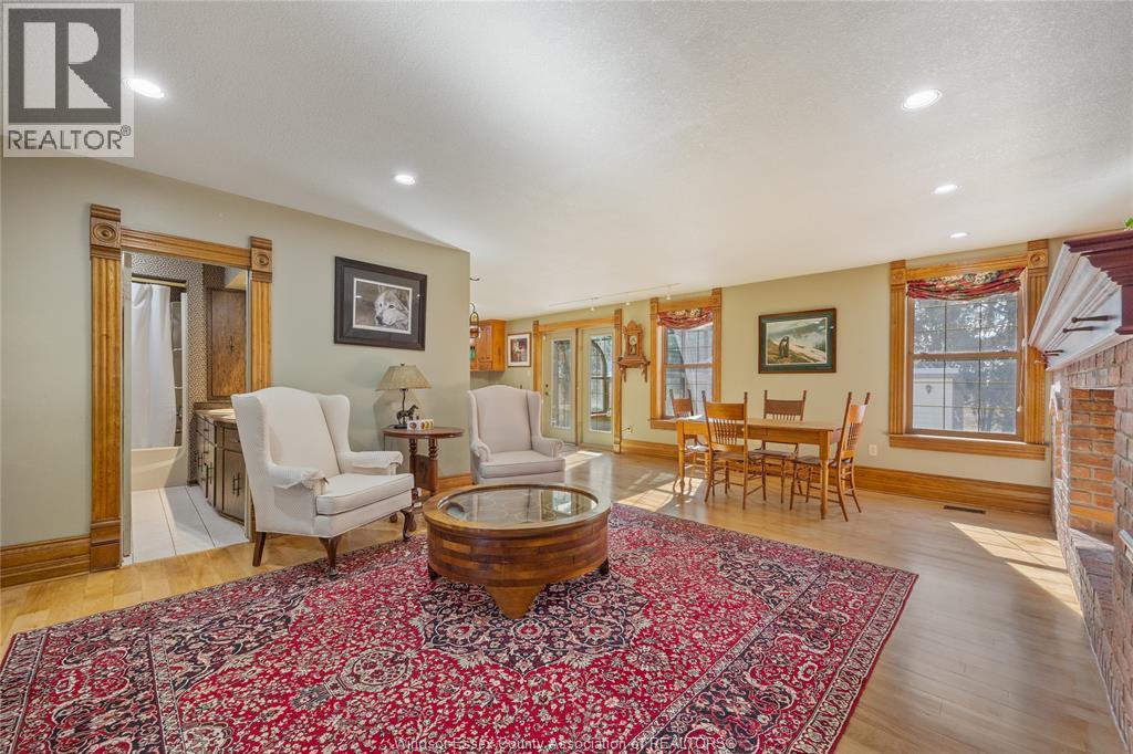 21162 Kent Bridge Road, Chatham-Kent, Ontario  N0P 2C0 - Photo 3 - 26004304