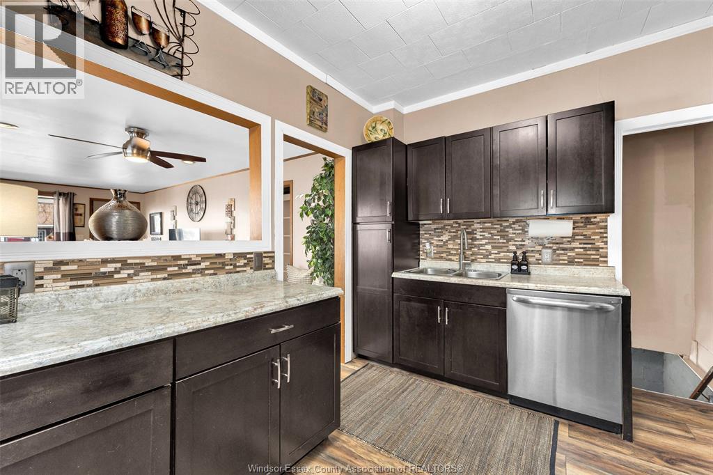 1517 Gladstone Avenue, Windsor, Ontario  N8X 1Z3 - Photo 9 - 26004310