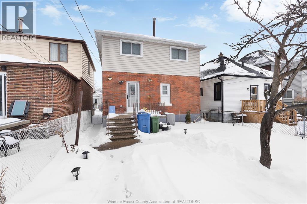 907 Gladstone Avenue Unit# Main, Windsor, Ontario  N9A 2R5 - Photo 23 - 26004257