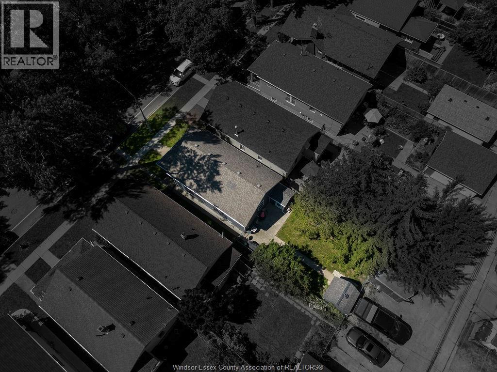 1154 Gladstone, Windsor, Ontario  N9A 2S1 - Photo 21 - 26004330