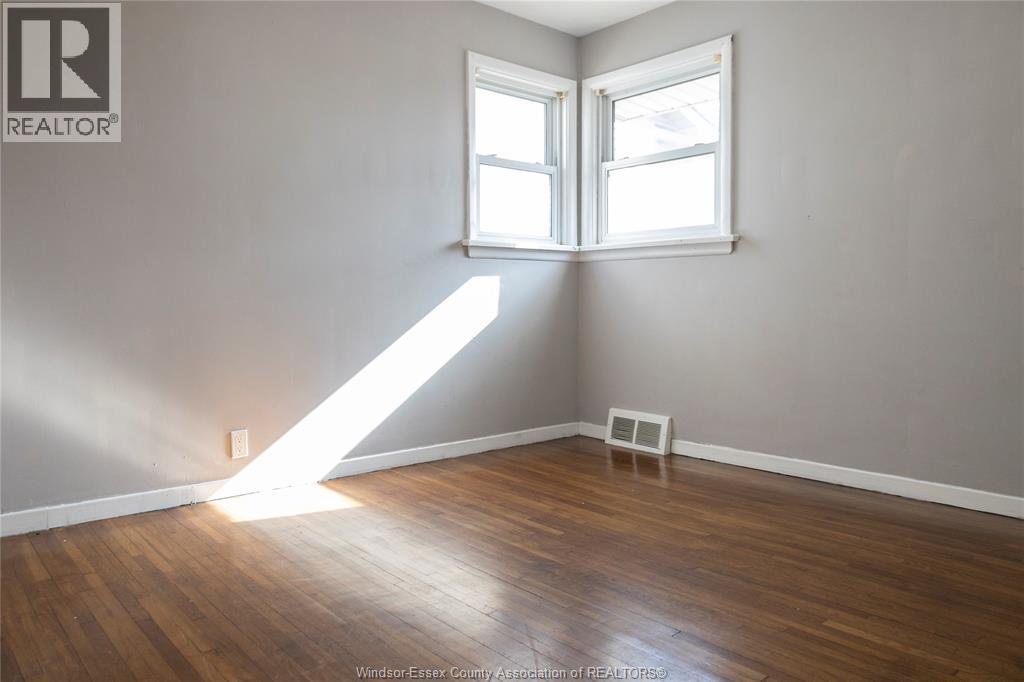 1275 Chappell, Windsor, Ontario  N9C 3C8 - Photo 9 - 26004320