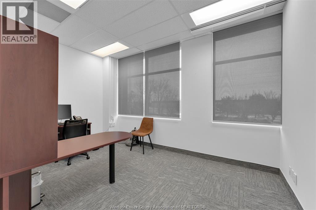 2510 Ouellette Unit# 204 A, Windsor, Ontario  N8X 1L4 - Photo 7 - 26004328