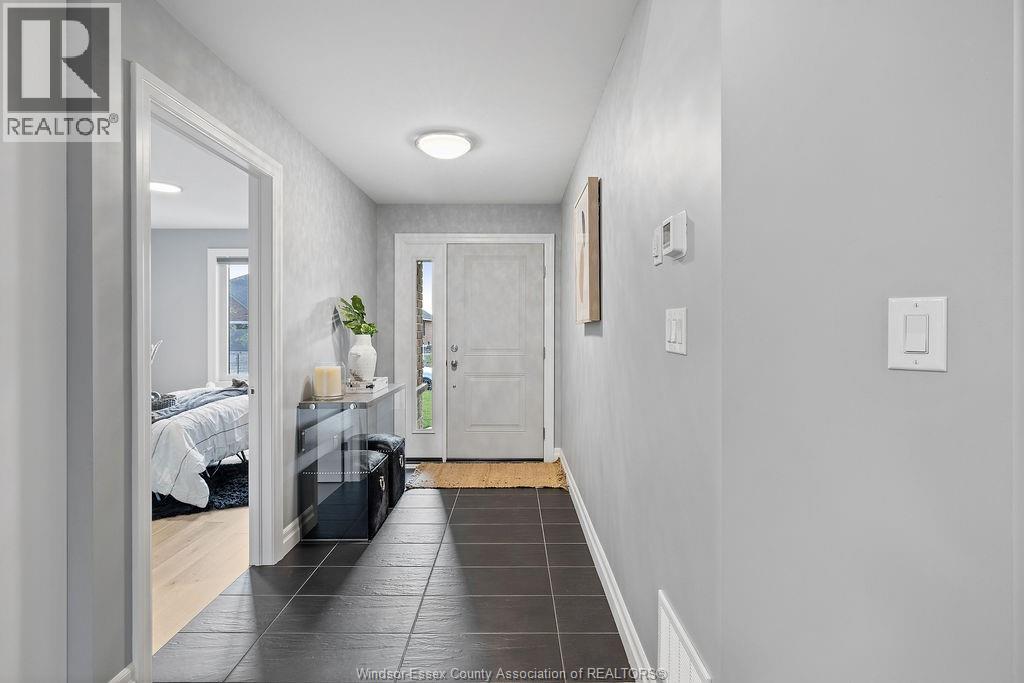 1322 Tom Toth, Lasalle, Ontario  N9H 0L9 - Photo 3 - 26004341