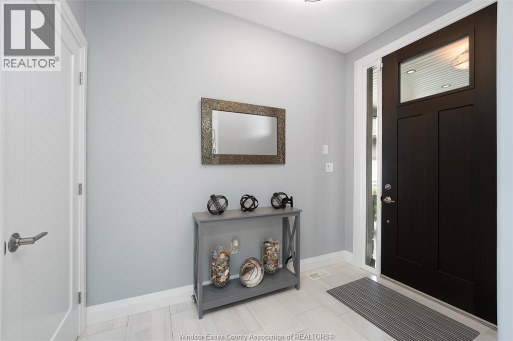 3935 Ora Street, Windsor, Ontario  N9G 0B3 - Photo 3 - 26004338