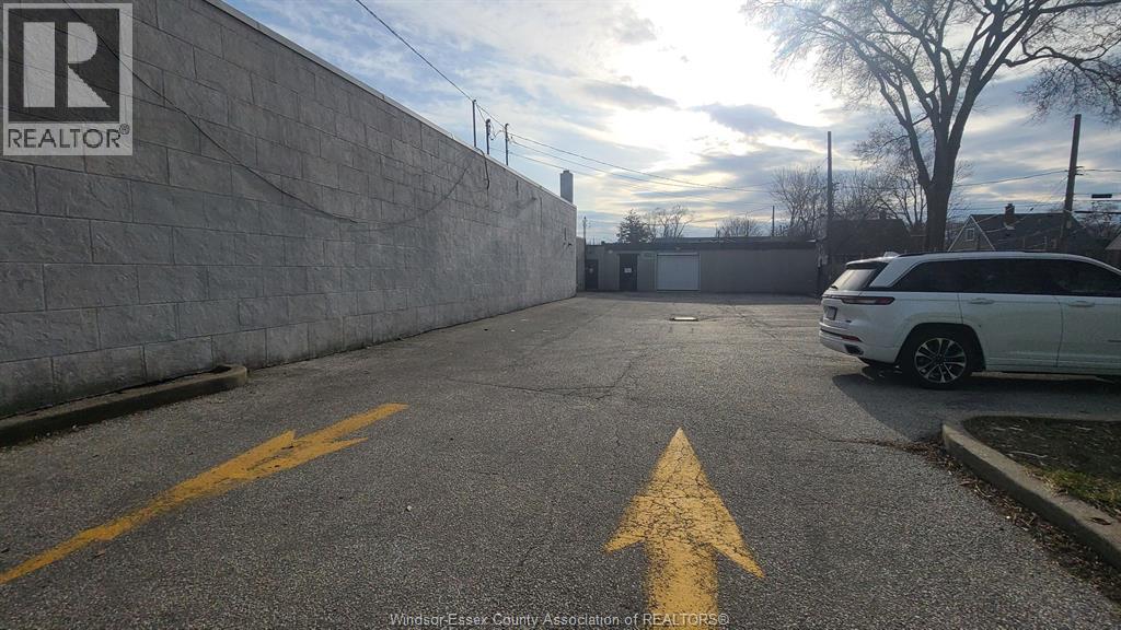 4650 Tecumseh Road East, Windsor, Ontario  N8W 1K7 - Photo 3 - 26004193