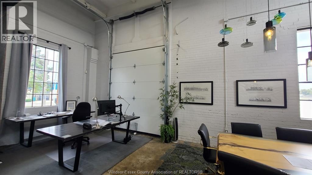 956 Mcdougall, Windsor, Ontario  N9A 3X3 - Photo 13 - 26004070