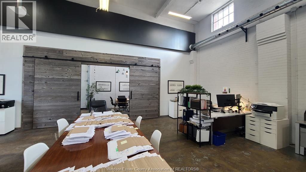 956 Mcdougall, Windsor, Ontario  N9A 3X3 - Photo 18 - 26004070