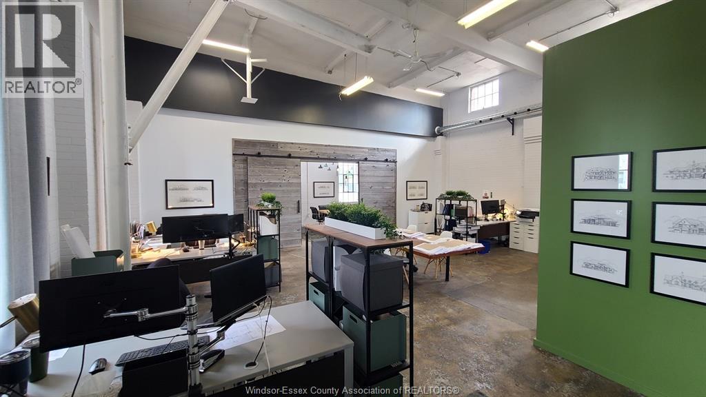 956 Mcdougall, Windsor, Ontario  N9A 3X3 - Photo 6 - 26004070