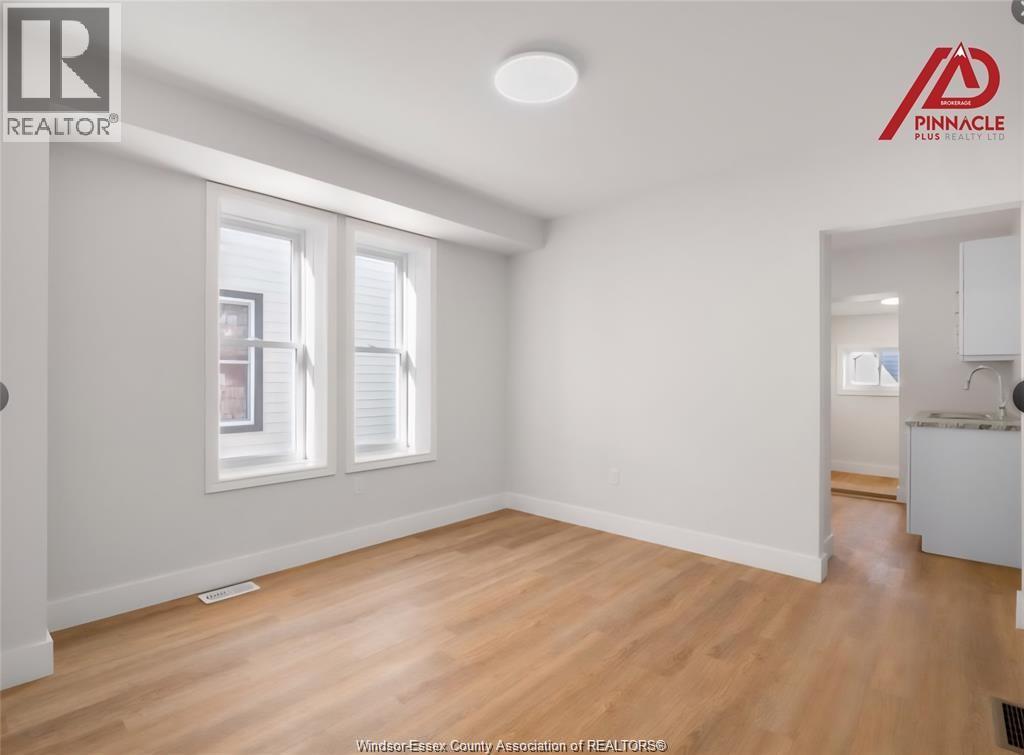 1080 Niagara Street, Windsor, Ontario  N9A 3V2 - Photo 4 - 26004439