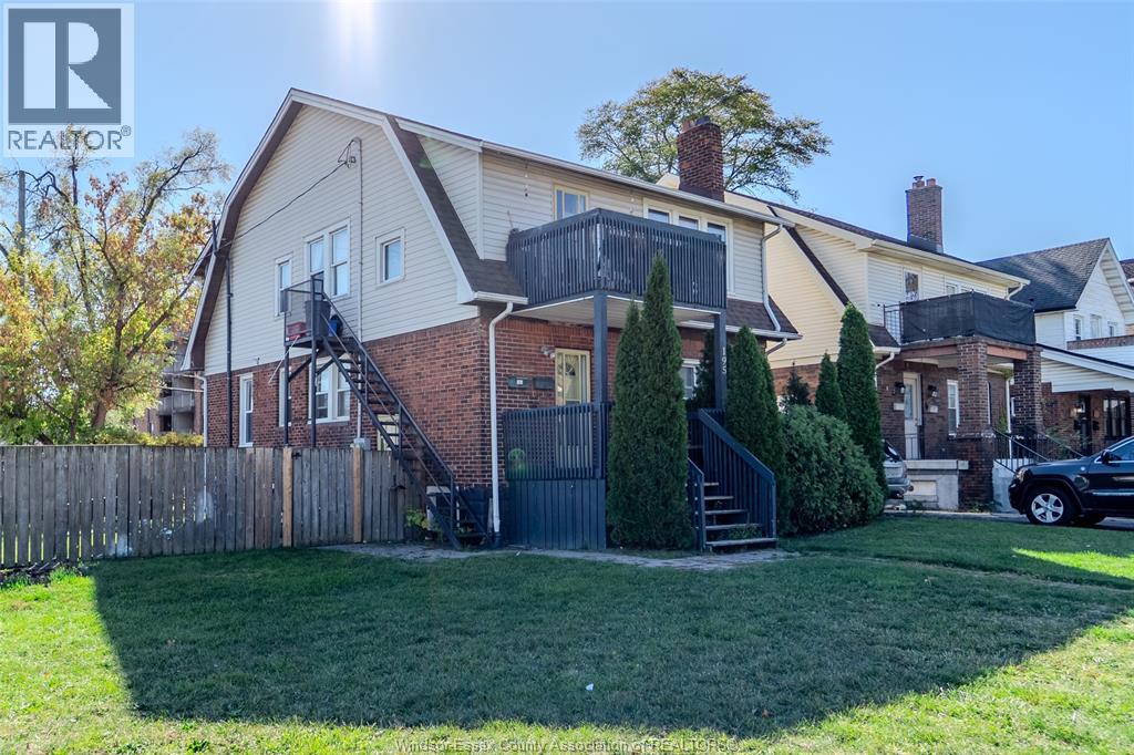 195-97 Hanna Street East, Windsor, Ontario  N8X 2N3 - Photo 2 - 26004413