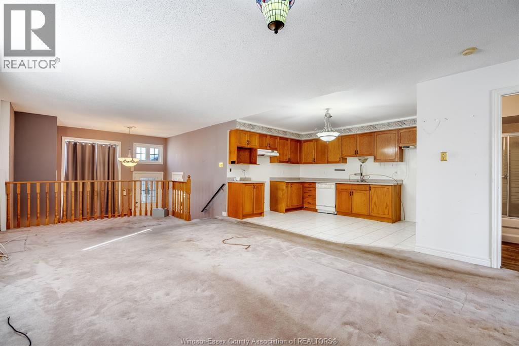 1610 Heatherglen, Tecumseh, Ontario  N8N 4B5 - Photo 6 - 26004452