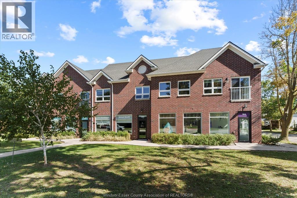 111 Sandwich Street South Unit# 201, Amherstburg, Ontario  N9V 1Z5 - Photo 1 - 26004445