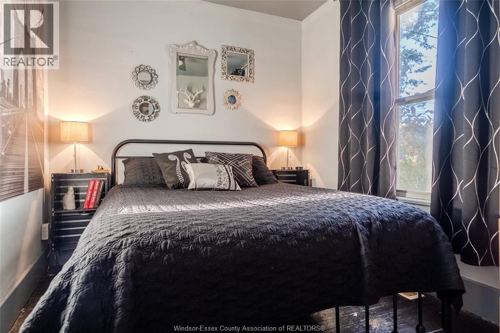1341-43 Benjamin Avenue, Windsor, Ontario  N8X 3L3 - Photo 11 - 26004415