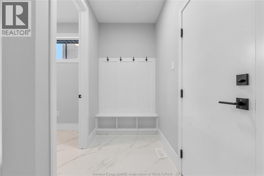 3455 Oke Drive, Lasalle, Ontario  N9J 0E5 - Photo 4 - 26004316