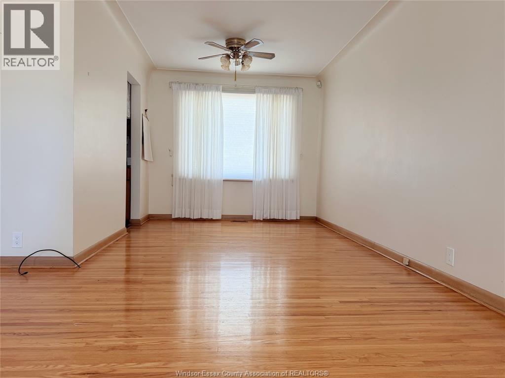 3610 Roxborough Avenue, Windsor, Ontario  N9E 3A2 - Photo 4 - 26004456